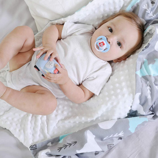 Couverture bébé confortable adaptée sieste, jeu et voyage