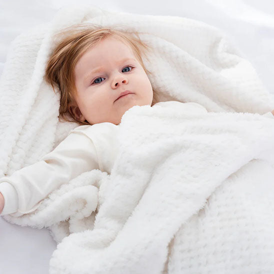Couverture bébé beige légère et confortable pour toutes saisons